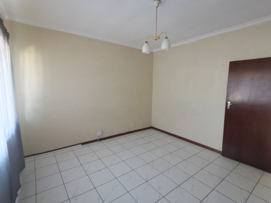 To Let 3 Bedroom Property for Rent in Kabega Park Eastern Cape